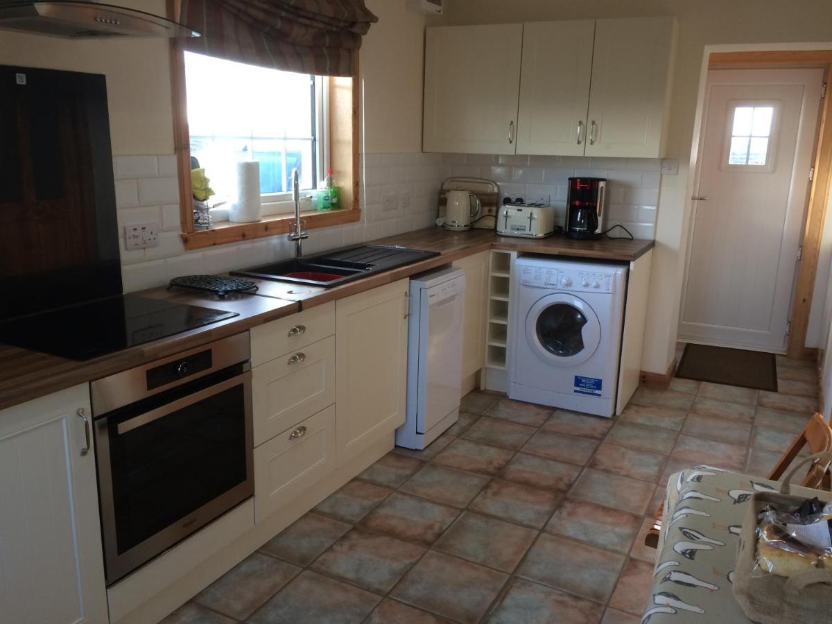 Harsgeir View Holiday Cottage -Wifi Go Green Breaclete ภายนอก รูปภาพ